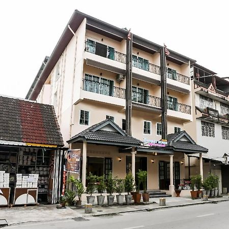 Canary House Rachawong คานารี่ เฮ้าส์ ราชวงศ์ Τσιάνγκ Μάι Εξωτερικό φωτογραφία