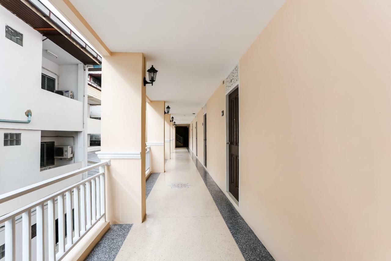 Canary House Rachawong คานารี่ เฮ้าส์ ราชวงศ์ Τσιάνγκ Μάι Εξωτερικό φωτογραφία